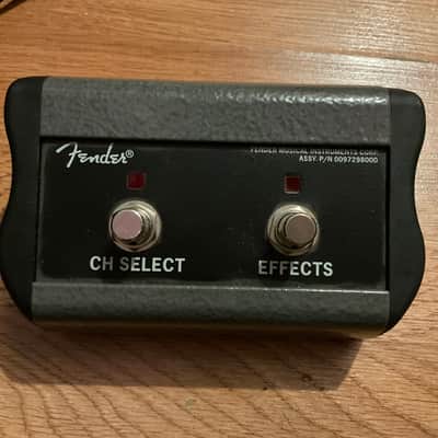 Fender Two Button Foot Switch image 1