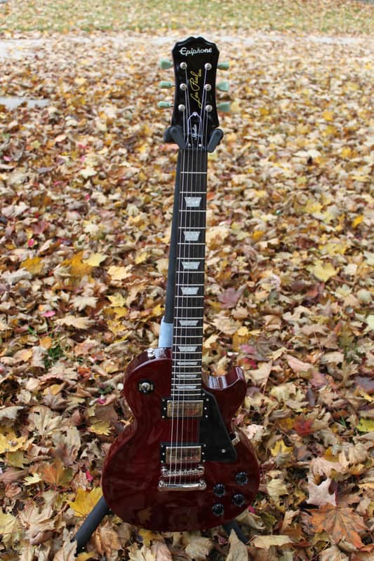 2016 Epiphone Limited Edition Les Paul Studio Deluxe - Wine Red