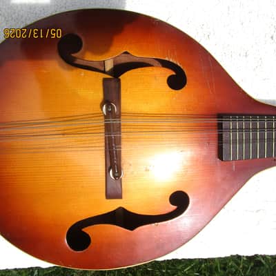 Gibson Kalamazoo KM-21 Mandolin, 1941, Sunburst, Case image 9