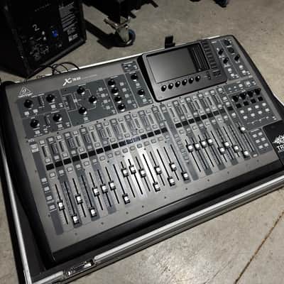Behringer X32 with Harmony Case image 1