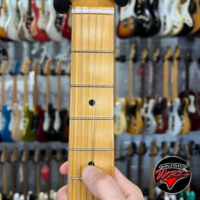 Fender Vintera Ii Limited Road Worn Stratocaster Black image 4