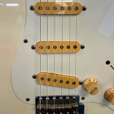 Squier Stratocaster Made In Japan, Cream White - Pre Owned image 4