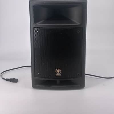 Yamaha - Stagepas 300 - 300W - Portable PA system - Active speaker - w/ integrated mixer image 4