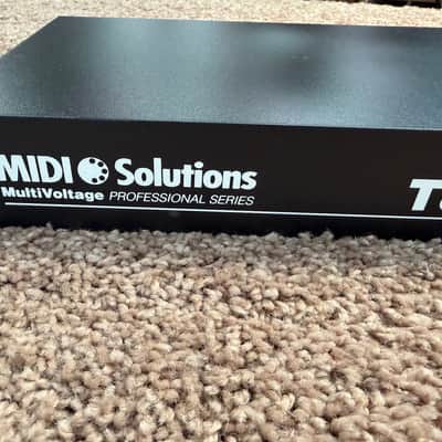 Midi Solutions T8 / Very Good Condition image 1