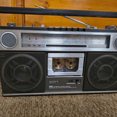 Sony CFS-71S Rare Vintage Cassette Deck Boombox Japan Warranty image 2