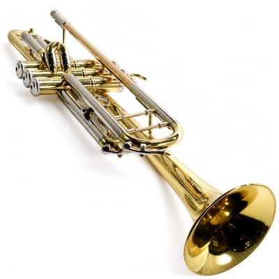 Bach BTR301 Student Bb Trumpet in Lacquer SN T31915 image 14