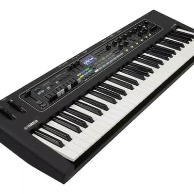 Yamaha CK61 Stage Piano with Speakers (Black) - 61 Keys image 2