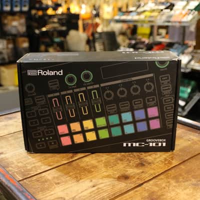 Roland MC-101 Groovebox 2019 - Present - Black image 3