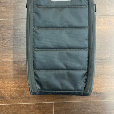 Mono PFX-PB-LT-SLV Pedalboard Lite - Silver w/M80-TICK-V2-BLK accessory case 2.0 image 1