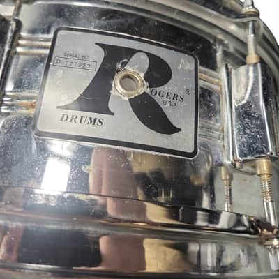 Rogers Chrome 14"x5" Snare Drum image 4