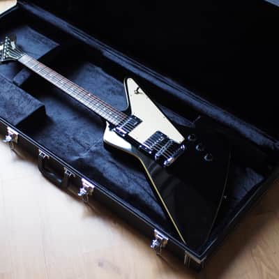 Hamer XT Series Explorer 2011 w/ Hardshell Case image 1