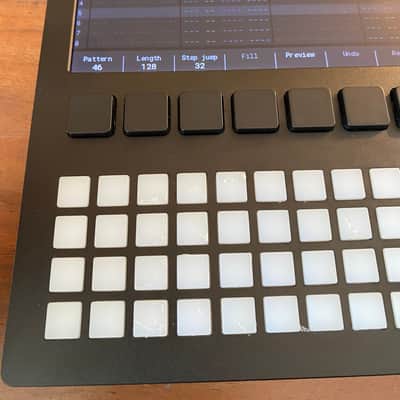 Polyend Tracker Standalone Audio Workstation black image 2