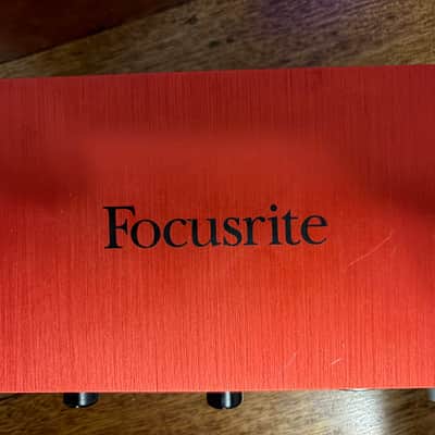 Focusrite Scarlett 2i2 USB 2.0 Audio 2015 with box image 3
