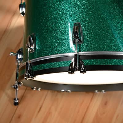 Ludwig Classic Maple 13/16/22 3pc. Drum Kit Green Sparkle image 4