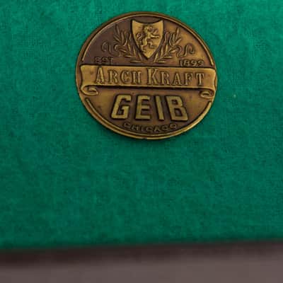 Gibson L-5 Arch Top Acoustic Guitar (1949), ser. #A-2848, original brown tolex chipboard case. image 13