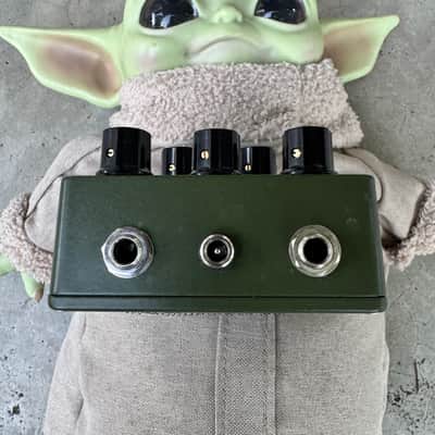 Black Hawk Pi Bass Fuzz 2025 - Tall Font Green image 5