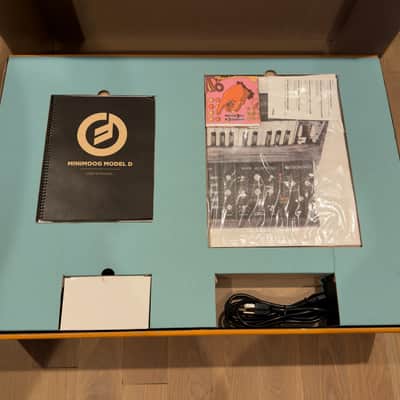 Minimoog Model D Bob Moog Tribute Edition MINT image 7