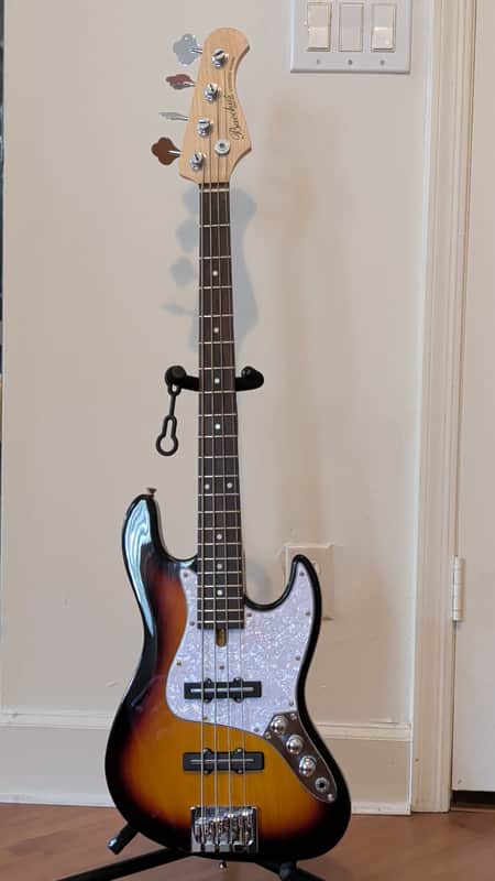 Bacchus WJB- Mini Jazz Bass Mid-20s - Thre tone sunburst image 1