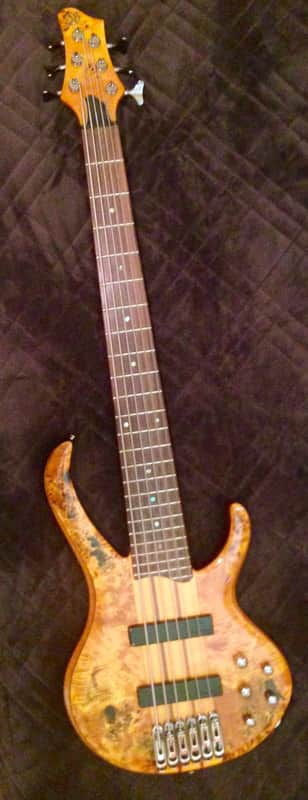 Ibanez BTB 6 String image 1
