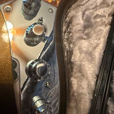 Fender American Ultra Jazz Bass with Maple Fretboard 2019 - Present - Texas Tea image 8