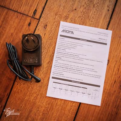 Aroma AG-26A Portable Acoustic Guitar Amplifier (New) image 5