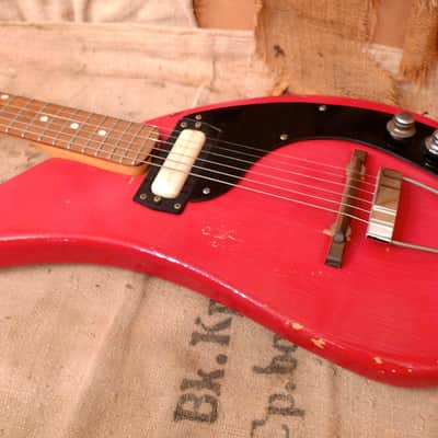 Gruggett Raindrops Model 1966 Red image 10