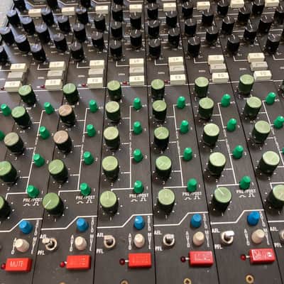 Trident Series 80C Console image 3