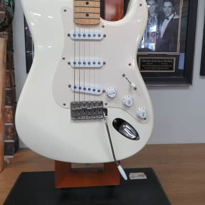 2004 Fender Jimmie Vaughan Tex-Mex Signature Stratocaster - Olympic White image 6