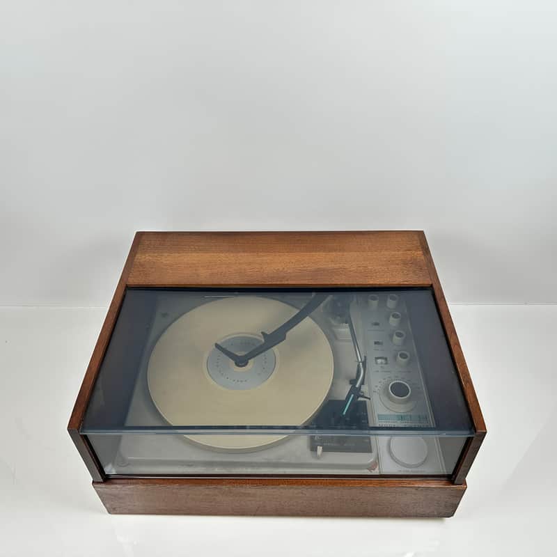 KLH Model Twenty Stereo Turntable Receiver