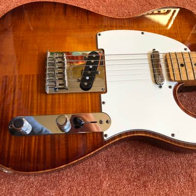 Fender American Select Telecaster with Maple Fretboard 2012 - Violin Burst image 4