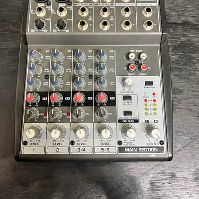 Behringer 802 8-Input 2-Bus Mixer XENYX EQ 2016 - Present - Standard image 2
