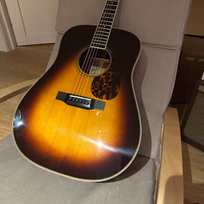 Larrivee D-60 2010 - Sunburst image 2