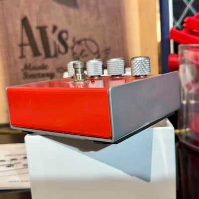 Palmer OVERDRIVE DISTORTION ( New Old Stock) - Red image 9