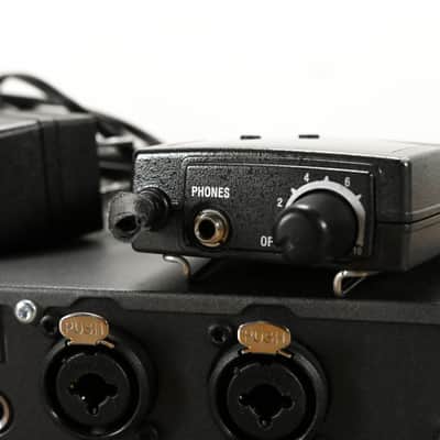 Sennheiser ew 300 IEM G3 Wireless In-Ear Monitoring System - 516-558 MHz CG0118V image 9