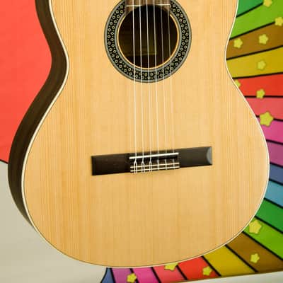 Alhambra 6 String Classical Guitar, Right, Solid Red Cedar image 3