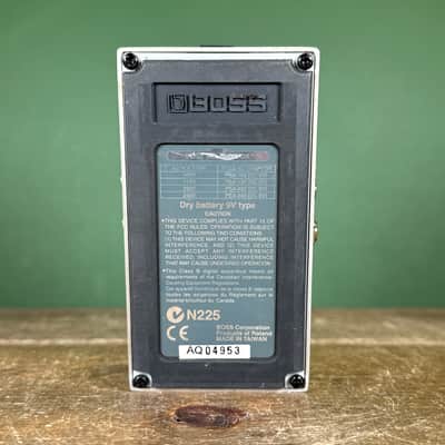 Boss AW-3 Dynamic Wah 2000 - Present - Gold image 3