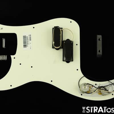 Fender Vintera III Late 60s P Precision Bass LOADED PICKGUARD, Parchment image 2