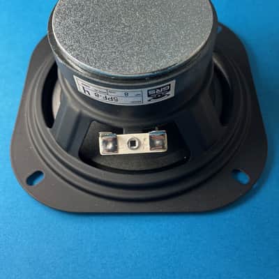 GRS 5PF-8 5-1/4" Paper Cone Foam Surround Woofer 8 Ohm Open Box image 3