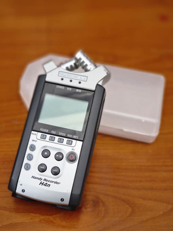 Zoom 🎙️ Zoom H4n Handy Recorder | Built-In Stereo Microphones | Digital Audio Recorder image 1