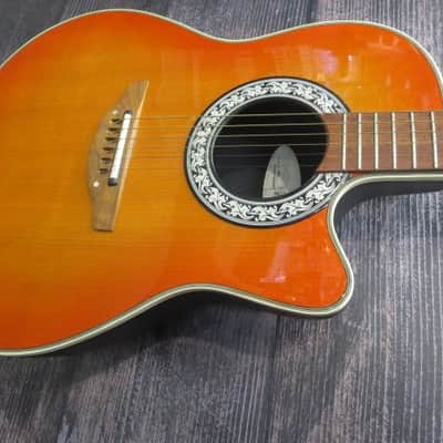 Ovation CUSTOM BALLADEER 1860 (USA) with ORIGINAL HARD SHELL CASE image 6