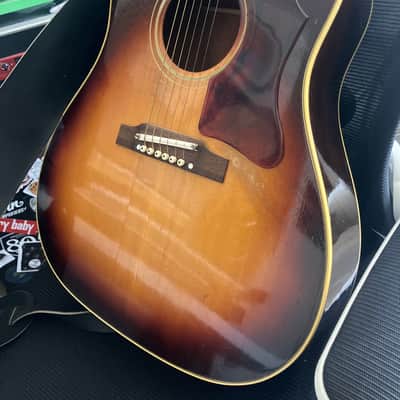 Gibson J-45ADJ 1967 Sunburst image 3