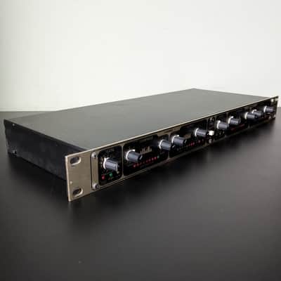 Drawmer MX30 Dual Gated Compressor Limiter Studio Rack Unit image 3