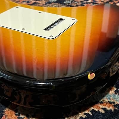 Fender Custom Shop '60 Reissue Stratocaster Relic 2004 Sunburst image 18