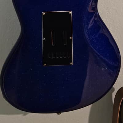 2022 Ernie Ball Music Man Stingray RS - Pacific Blue Sparkle - Sweetwater Exclusive image 5