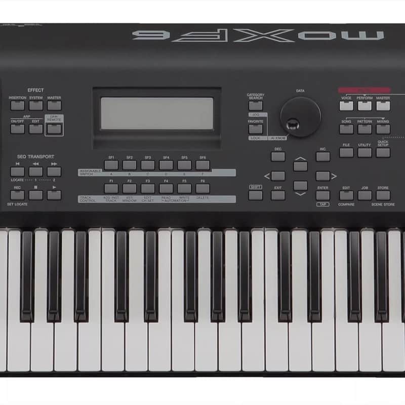 Yamaha MOXF 6 Music Production Synthesizer Workstation image 3