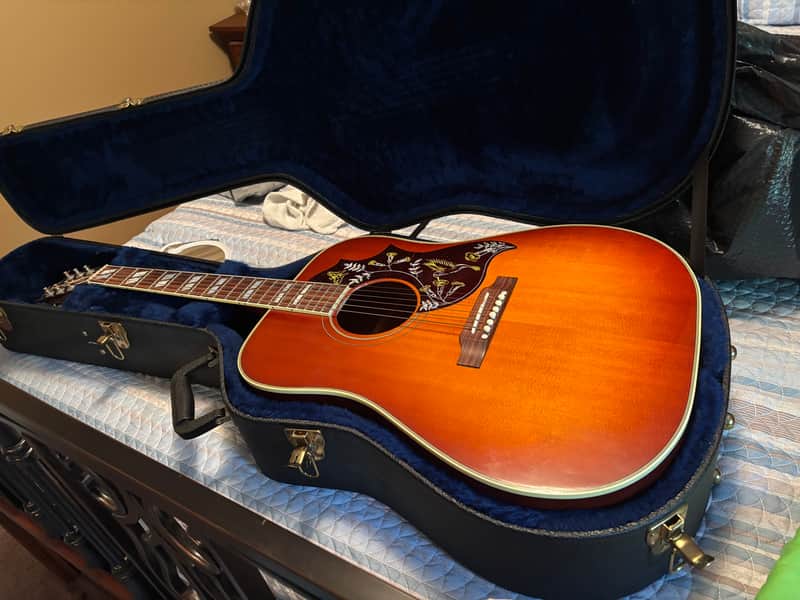 Gibson Hummingbird 2001 image 1