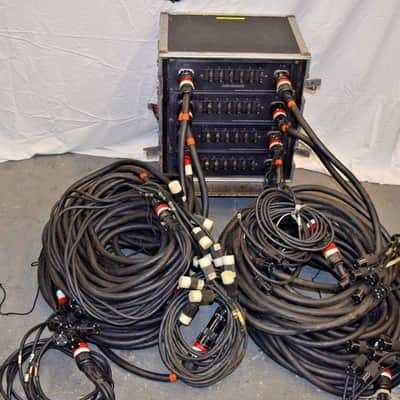 MOTION LAB POWER DISTRO 200 AMP PACKAGE W/CASE #3733 (ONE) image 1