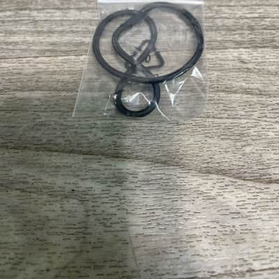Akg P220 Microphone W/Case image 8