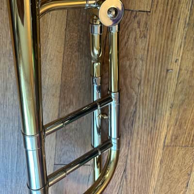 Bach 42 Stradivarius Series Tenor Trombone with Traditional Wrap F Attachment, Standard Rotor Valve 2010s - Clear Lacquered Brass image 6