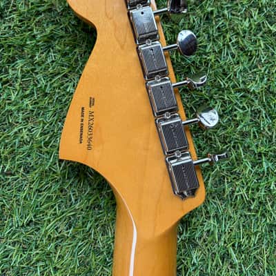 Fender Vintera III Mid '60s Jaguar - Shell Pink image 14